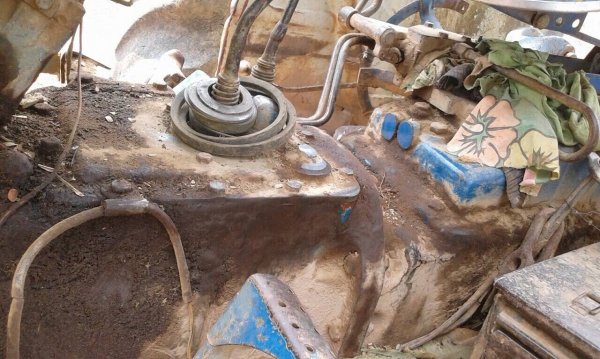 FORD 77T1เครื่องดีหาง3-7เล่มทะเบียน