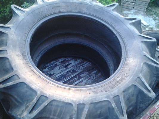 ยางรถไถมือสองสภาพพอใช้ใด้4เส้น