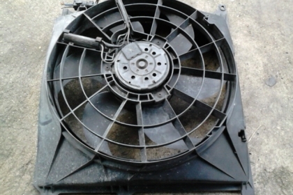 ขายพัดลมไฟฟ้า  BMW E36 318i