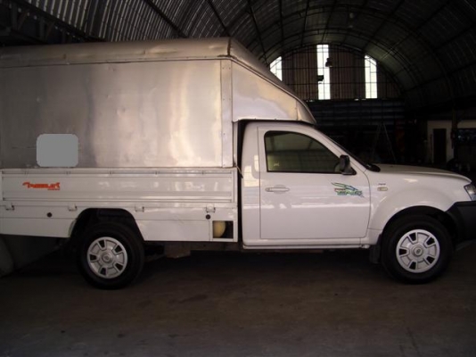 TATA SINGLE 2.2 SUPER CNGกระบะบรรทุกพร้อมหลังคา เสริมแหนบแล้ว สภาพเยี่ยม