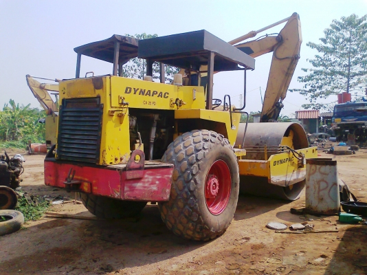 ขายด่วน..รถบด DYNAPAC CA 25PD แบบขับ 2 เพลา บดแรง ได้งานมาก รถสวย ทรงดี พร้อมใช้งาน เครื่องแรง ประหยัดน้ำมัน สุดคุ้ม.