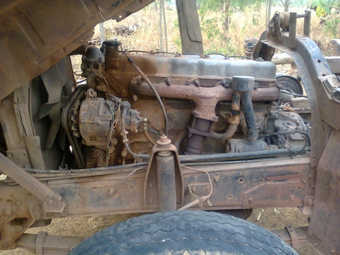 ขายด่วนหกล้อดั๊มพ์ ISUZU    เครื่อง 6bd1 165 แรงม้า พวงมาลัยพาวเวอร์ เฟืองท้ายใหญ่ฟูโซ่