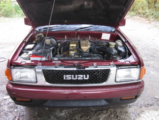 Isuzu TFR 93 มังกรทอง 2500 90 Hp สีสด ๆ สวยๆ บางทั้งคันพร้อมใช้งาน Isuzu TFR 93 มังกรทอง 2500 90 Hp สีสด ๆ สวยๆ บางทั้งคันพร้อมใช้งาน