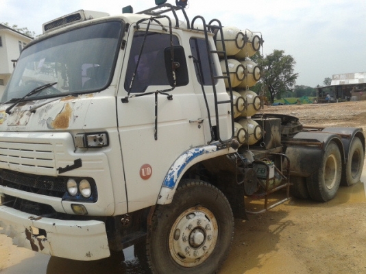 ขายหัวลาก NISSAN CW30 Mเครื่อง 265 แรงม้า ก๊าช CNG 8 ถัง