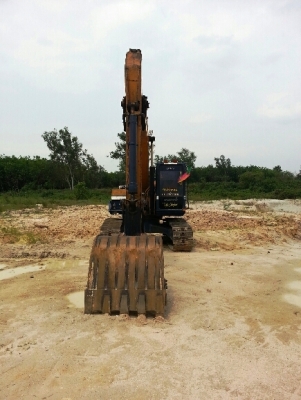 ขายด่วน..รถขุด KOMATSU PC200-3  รุ่นพิเศษ..ปั้มใหม่ PC200 รุ่น 5 รถสวย ทรงดี พร้อมใช้งานสุดขีด! เครื่องแรง ปั้มดี ประหยัดน้ำมัน เกินคุ้ม.