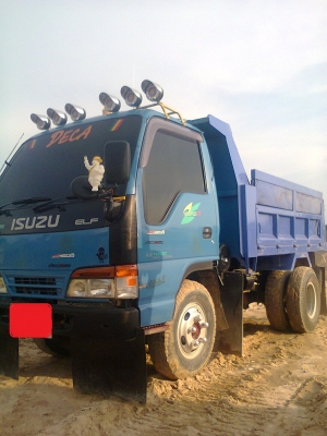 ขาย 6ล้อ ดั้ม 120แรง Fหลัง ระบบไฟฟ้า