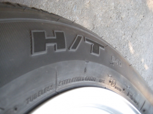 ขายยางอะไหล่ all new dmax 255/65/17 ปี12 ไม่เคยลงพื้น