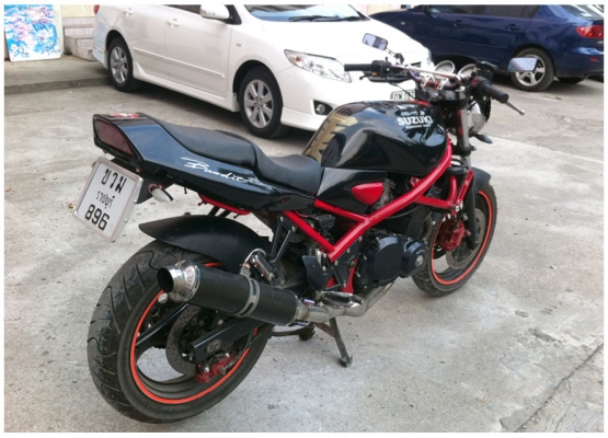 Suzuki  Bendit 400cc ทะเบียนแท้ + โอนทุกขนส่ง