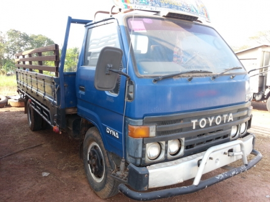 ขายด่วน TOYOTA DYNA หกล้อ115แรงสภาพดี คัชซีสวย เอกสารพร้อมรีบจอง 0801515451 0811838154