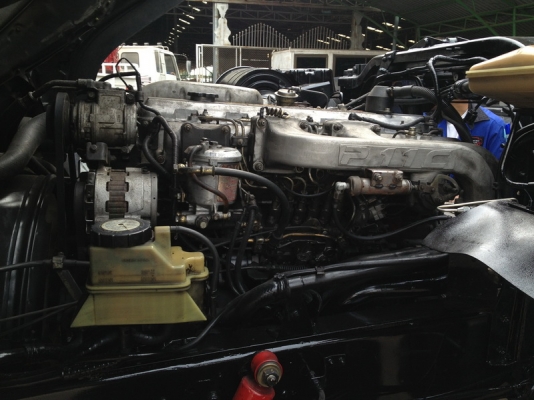 เสร็จแล้วครับยังเหลืออีกครับ 12ล้อ HINO PROFIA เครื่อง P11C 320 แรงม้ากำลังเก็บงานทำใหม่ทั้งคันมีทะเบียน