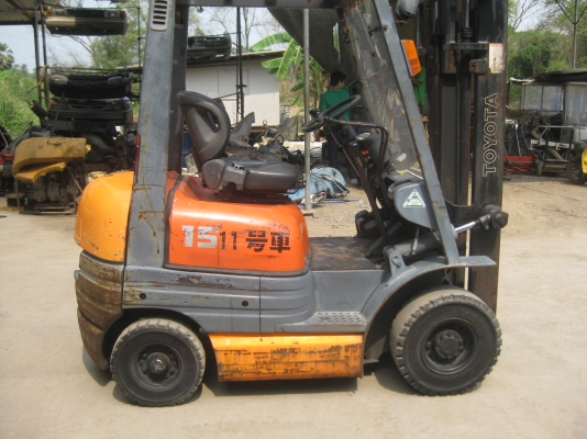 ขายรถยกFORKLIFT TOYOTA 6FGL18 E.5K 1.5ตัน พรัอมใช้งาน