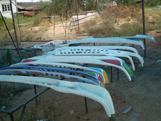 ขายชุดแต่งรถเก๋ง กระบะ รถบรรทุกทุกรุ่น ผลิตจากไฟเบอร์กลาสและพลาสติก ABS