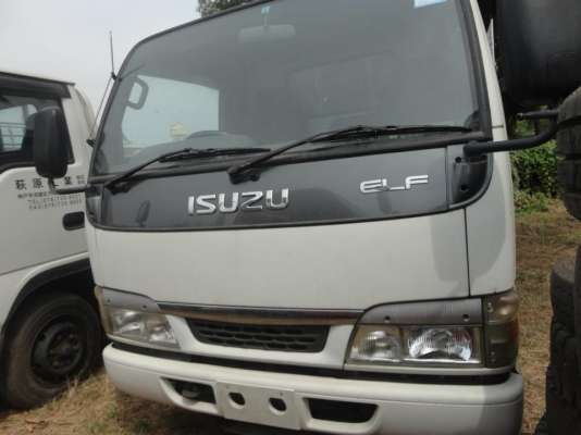 ขายรถบรรทุก 6 ล้อ ยี่ห้อ isuzu elf รุ่น npr เป็นเครื่อง 4hf (รถสไลด์)