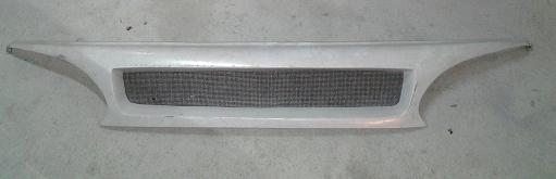 ขายกระจังหน้าแต่งรถตู้หัวจรวดตัวแรก