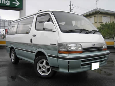 ขายกระจังหน้าแต่งรถตู้หัวจรวดตัวแรก