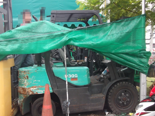 150,000 บาท รถยก ดูซาน  3  ตัน เครื่อง โคมัสสุ