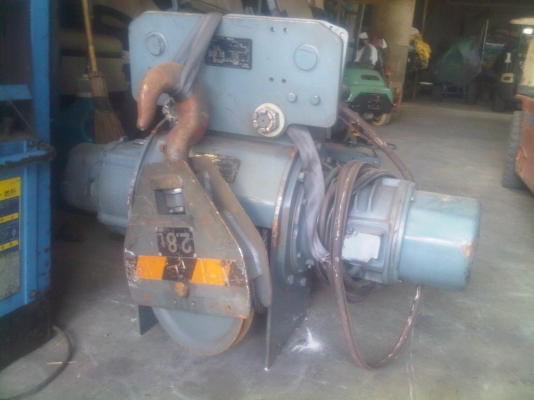 ขายรอก Hitashi 2.8ตัน เกาะล่าง