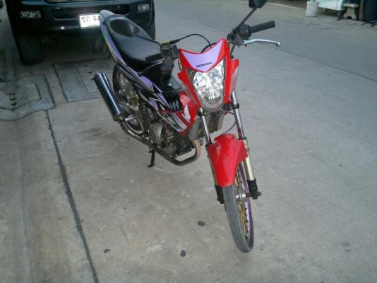 Sonic ลูก CB แต่งสวย 15000 บาท