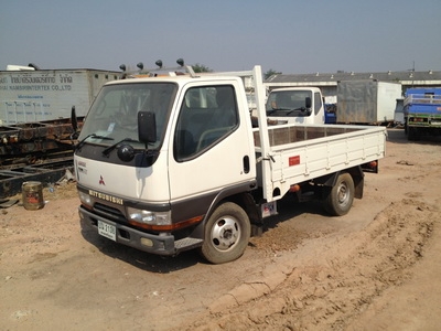 ขาย CANTER เครื่อง 4G64 115 แรงม้ากระบะคาร์โก้ เป็นรถ LPG มีทะเบียนพร้อมรถนำเข้าจากญี่ปุ่นครับ