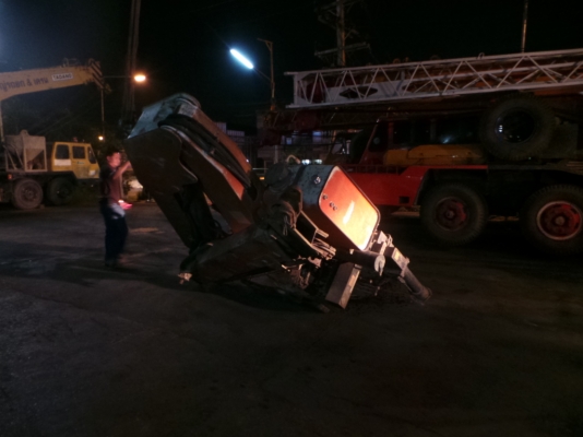 PM เครน 9 ตัน ห้าปอก ไม่มีตำหนิไม่ร้าว ไม่หัก พร้อมขายค่ะ