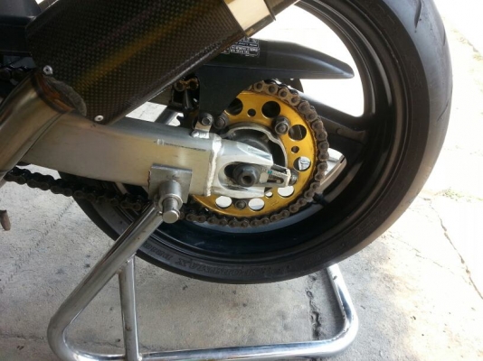 ขาย Vtr100F ปี 2001 พร้อม สรรพสามิตร ของแต่งเยอะ