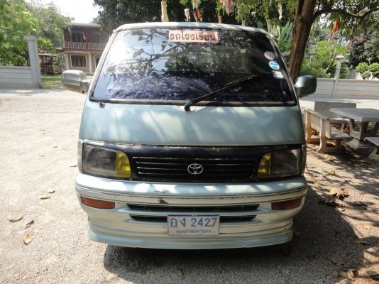 ขาย TOYOTA HIACE 2.8 ดีเซล เครื่อง 3L ขับดี เครื่องดี แอร์เย็น