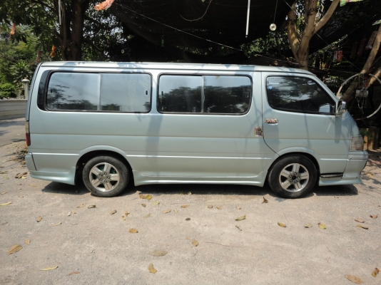 ขาย TOYOTA HIACE 2.8 ดีเซล เครื่อง 3L ขับดี เครื่องดี แอร์เย็น