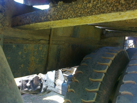 ขายด่วน 10 ล้อหัวยาว 1 เพลา บรรทุกแบคโฮ