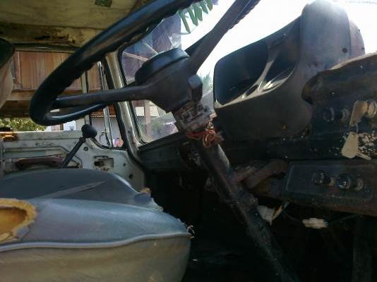 ขายด่วน 10 ล้อหัวยาว 1 เพลา บรรทุกแบคโฮ