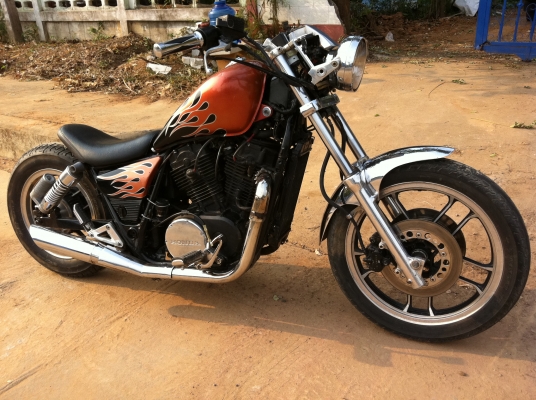 ขายด่วน HONDA 750 รถสวย สภาพพร้อมใช้งาน เอกสารเล่มทะเบียน ถูกสุดๆๆ