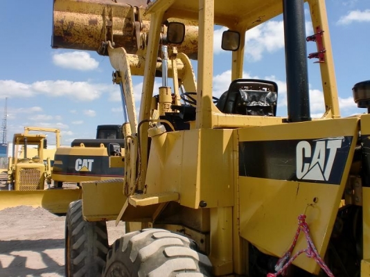 ขายรถตัก CAT 910E นำเข้า ขายรถตัก CAT 910E นำเข้า