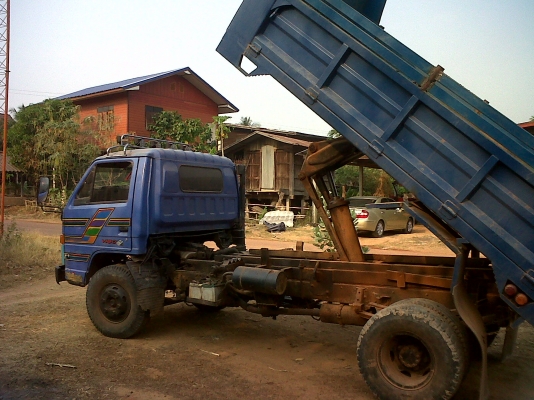 ขายNPR115HP ดั้ม สภาพตามรูป ขายNPR115HP ดั้ม สภาพตามรูป