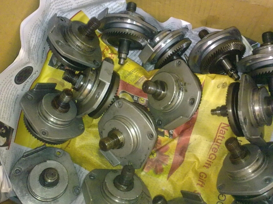 หินเจียร 7 นิ้ว Makita หินเจียร 7 นิ้ว Makita