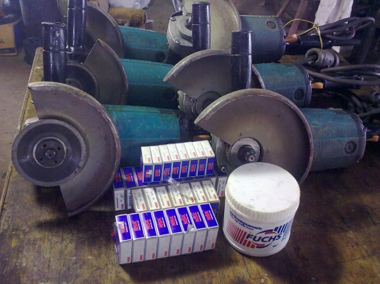 หินเจียร 7 นิ้ว Makita