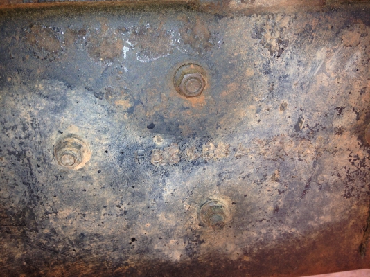 HINO FB - 150 HP JO5C หกล้อดั๊มพ์ ช่วงล่างใหญ่สวยพร้อมใช้งานติด F หน้า F หลังครบ เครื่องแห้งแรงดีไม่มีเยิ้ม ภายในเก๋งไม่ผุคอนโซลสวยครบ พวงมาลัยเพาเวอร์ เบรคทริ๊ปฟี้ครบพร้อม กระบะดั๊มพ์เหล็ก 4 ตันยิงหน้ายาว 3.90 เมตร เอกสารเล่มทะเบียนครบถูกต้องพร้อมโอน ราค