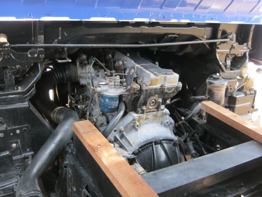 ขาย6ล้อดั้ม NPR เครือง 130 แรง  รถห้างแท้ปี 43 พร้อมใช้งาน