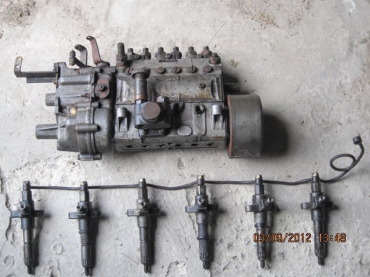 ขายปั้ม 6BB พร้อมหัวฉีด สภาพดีเยี่ยมราคา6,000