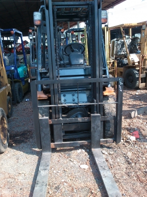 FORKLIFT 7FD25