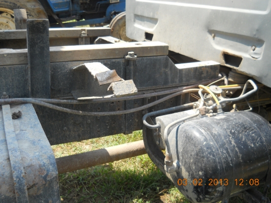 ขาย6ล้อดั๊มพ์หน้ายาวพร้อมใช้งาน ขาย6ล้อดั๊มพ์หน้ายาวพร้อมใช้งาน