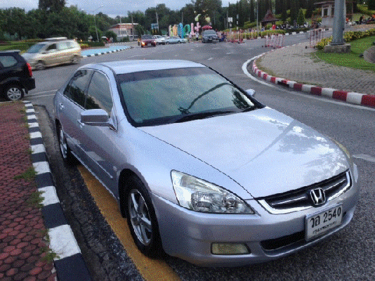 รถบ้านAccord 2.4EL i-VTECตัวTopสุด2003+LPGลงเล่มแล้ว