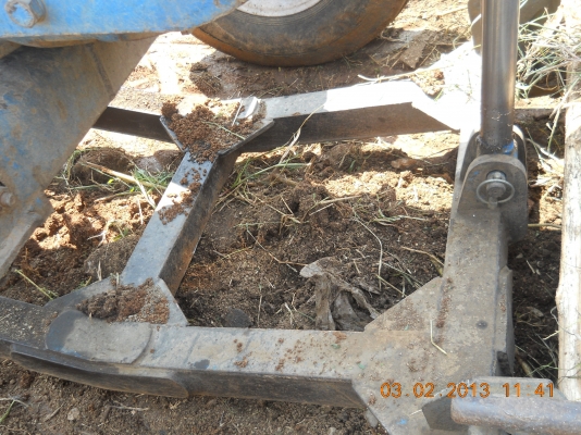 ขายรถไถฟอร์ด6600พร้อมใช้งานเครื่องแน่นๆ ขายรถไถฟอร์ด6600พร้อมใช้งานเครื่องแน่นๆ