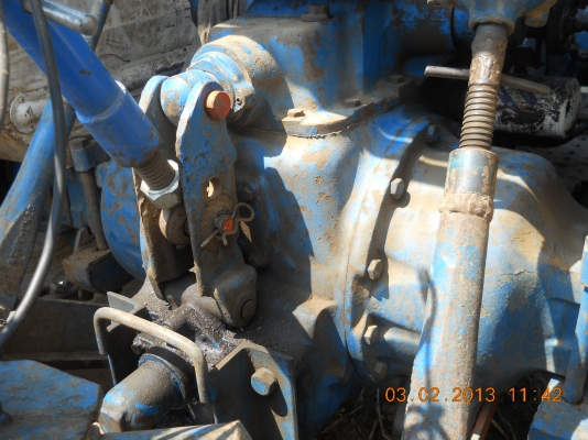 ขายรถไถฟอร์ด6600พร้อมใช้งานเครื่องแน่นๆ ขายรถไถฟอร์ด6600พร้อมใช้งานเครื่องแน่นๆ