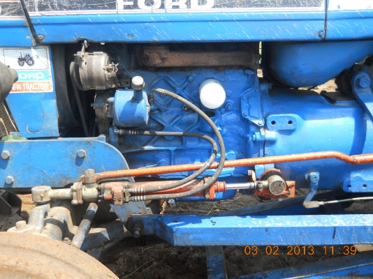 ขายรถไถฟอร์ด6600พร้อมใช้งานเครื่องแน่นๆ ขายรถไถฟอร์ด6600พร้อมใช้งานเครื่องแน่นๆ