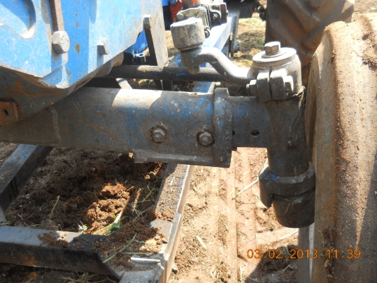 ขายรถไถฟอร์ด6600พร้อมใช้งานเครื่องแน่นๆ ขายรถไถฟอร์ด6600พร้อมใช้งานเครื่องแน่นๆ