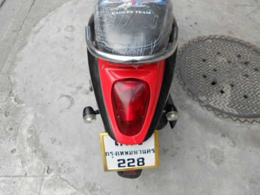Honda-Scoopy i 110cc เครื่องดีครับ เดิมๆ ราคาเบาๆ เข้ามาดูก่อนคับ Honda-Scoopy i 110cc เครื่องดีครับ เดิมๆ ราคาเบาๆ เข้ามาดูก่อนคับ