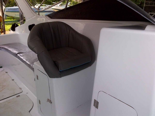 New fiberglass boat 26 ft. New fiberglass boat 26 ft.