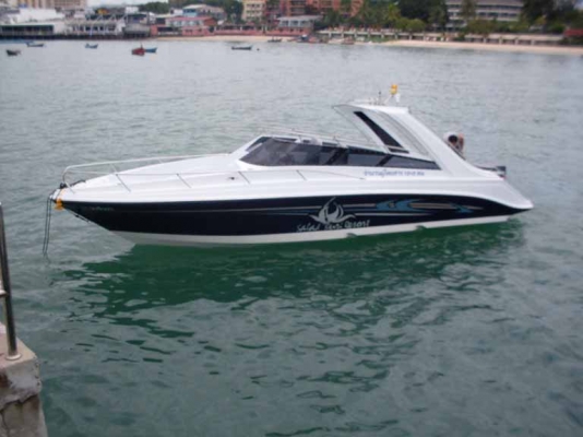 New fiberglass boat 27 ft. New fiberglass boat 27 ft.