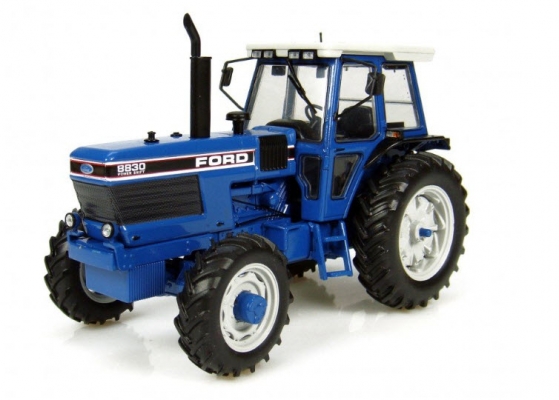 รถโมเดล Ford 8830 Power Shift Tractor (1989) toy Scale 1:32