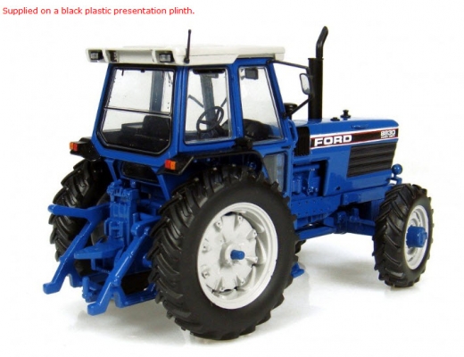รถโมเดล Ford 8830 Power Shift Tractor (1989) toy Scale 1:32