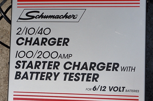 เครื่องชาร์จแบตเตอรี่ ผลิดในUSA ของใหม่ขายขาดทุนครับ. เครื่องชาร์จแบตเตอรี่ ผลิดในUSA ของใหม่ขายขาดทุนครับ.